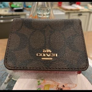 BRAND NEW COACH WALLET